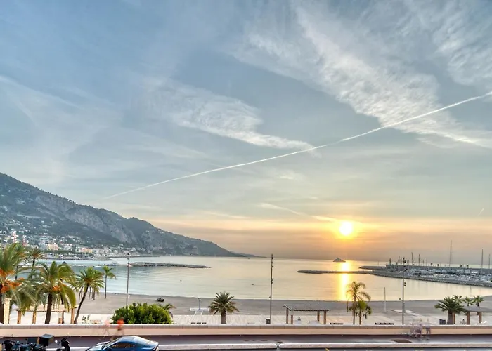 Les Sablettes Panoramic Sea View Menton